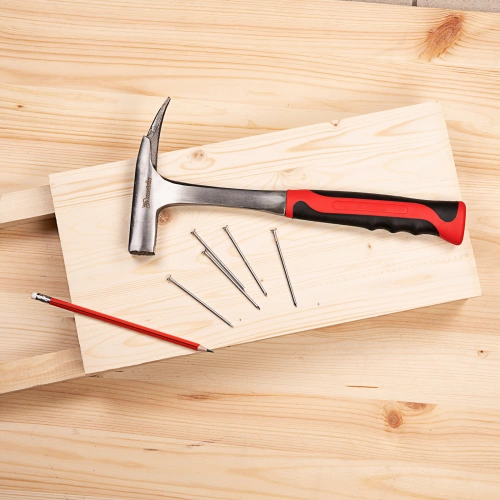 Молоток кровельщика, 600 г, цельнометаллический, двухкомпонентная рукоятка Matrix купить в Москве с доставкой по всей России | ProtosMarket.ru