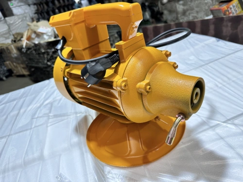 Электропривод глубинного вибратора для бетона 2,2 кВт TOR ZN70-C купить в Москве с доставкой по всей России | ProtosMarket.ru